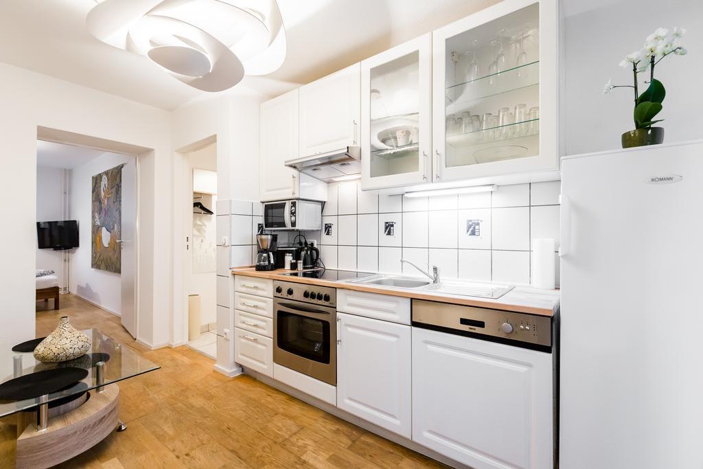 Ferien Und Messewohnug Apartment โคโลญ ภายนอก รูปภาพ