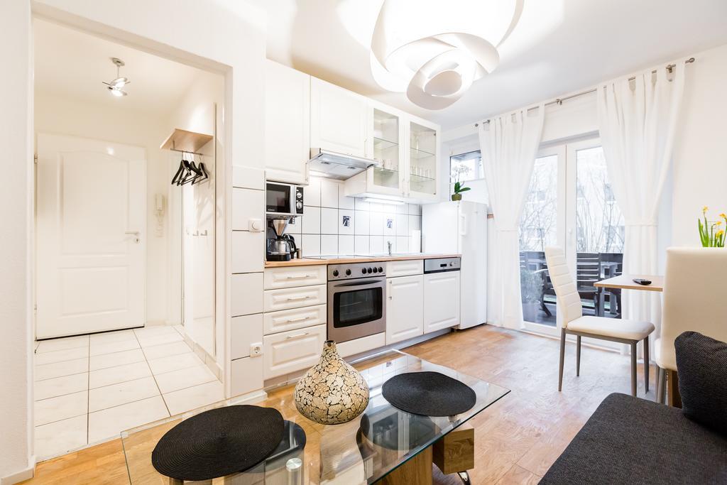 Ferien Und Messewohnug Apartment โคโลญ ภายนอก รูปภาพ