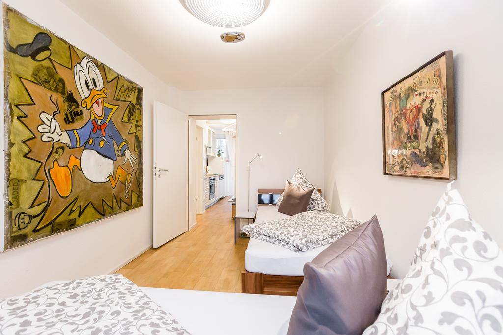 Ferien Und Messewohnug Apartment โคโลญ ภายนอก รูปภาพ